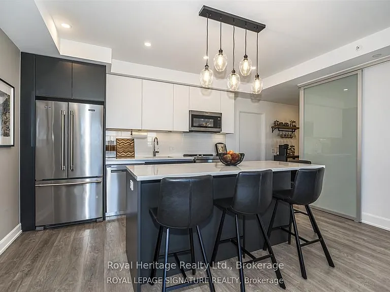 195 Hunter St E #412 — Photo 5