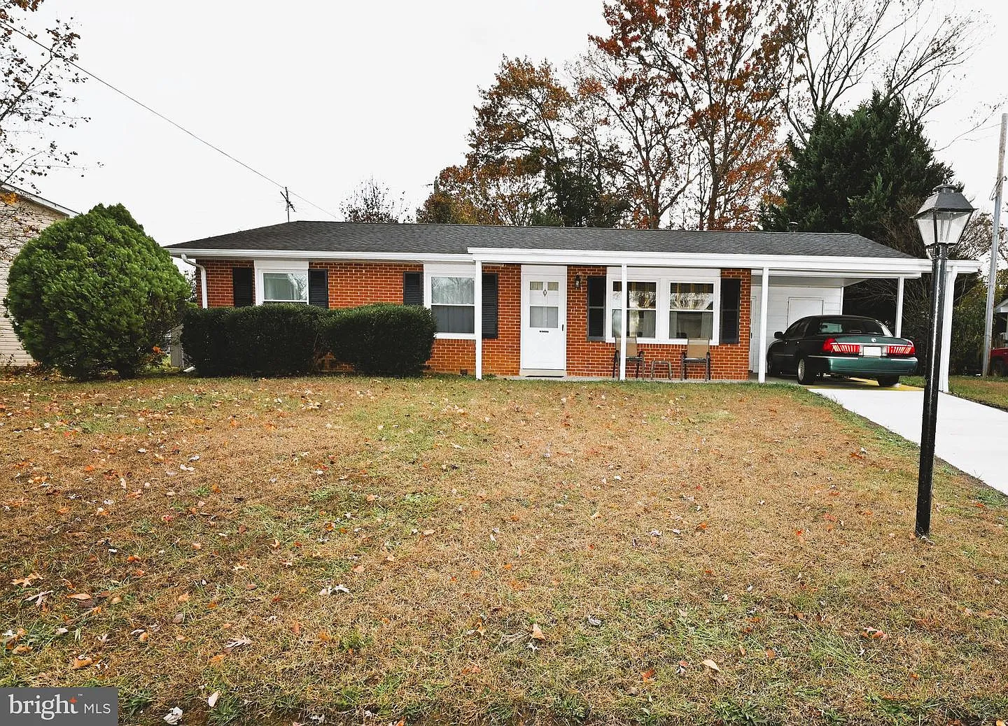 137 Garner Ave photo 1