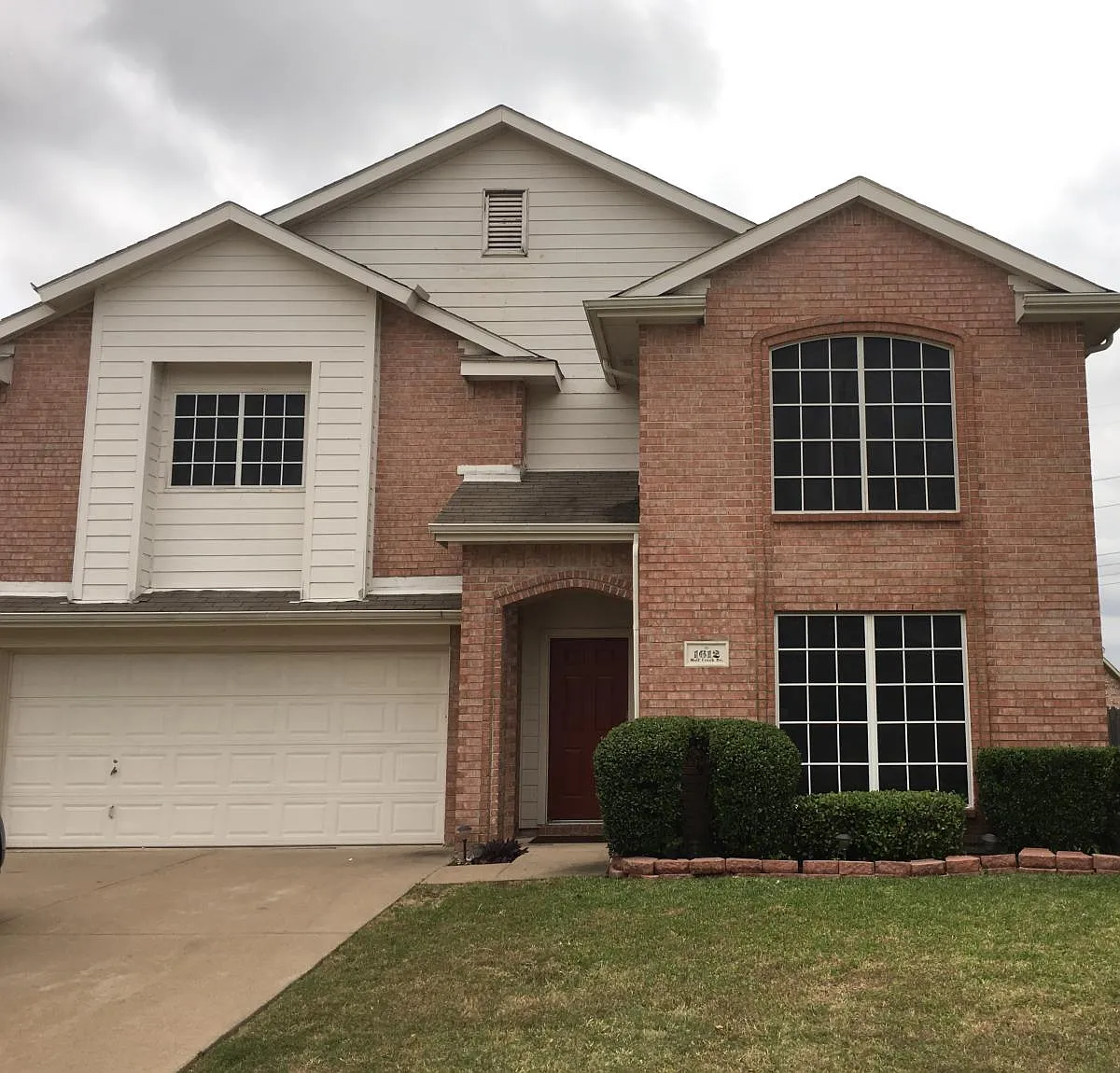 1612 Wolf Creek Drive — Photo 1