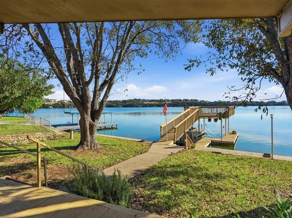 4016 Linda Ct, Granbury, TX 76048