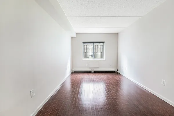 Sold by Compass | media 26