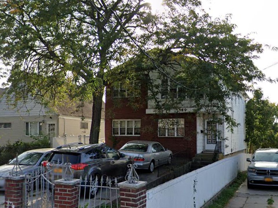 2nd image of 180 Bradley Ave