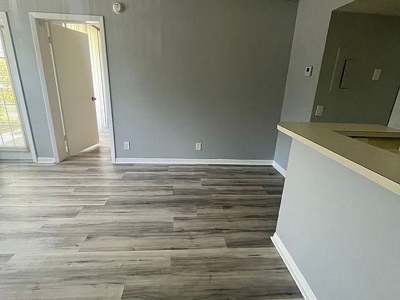 4th image of 752 Executive Center Dr APT 110