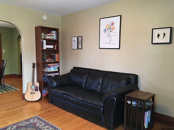4th image of 47 Rankin Ave