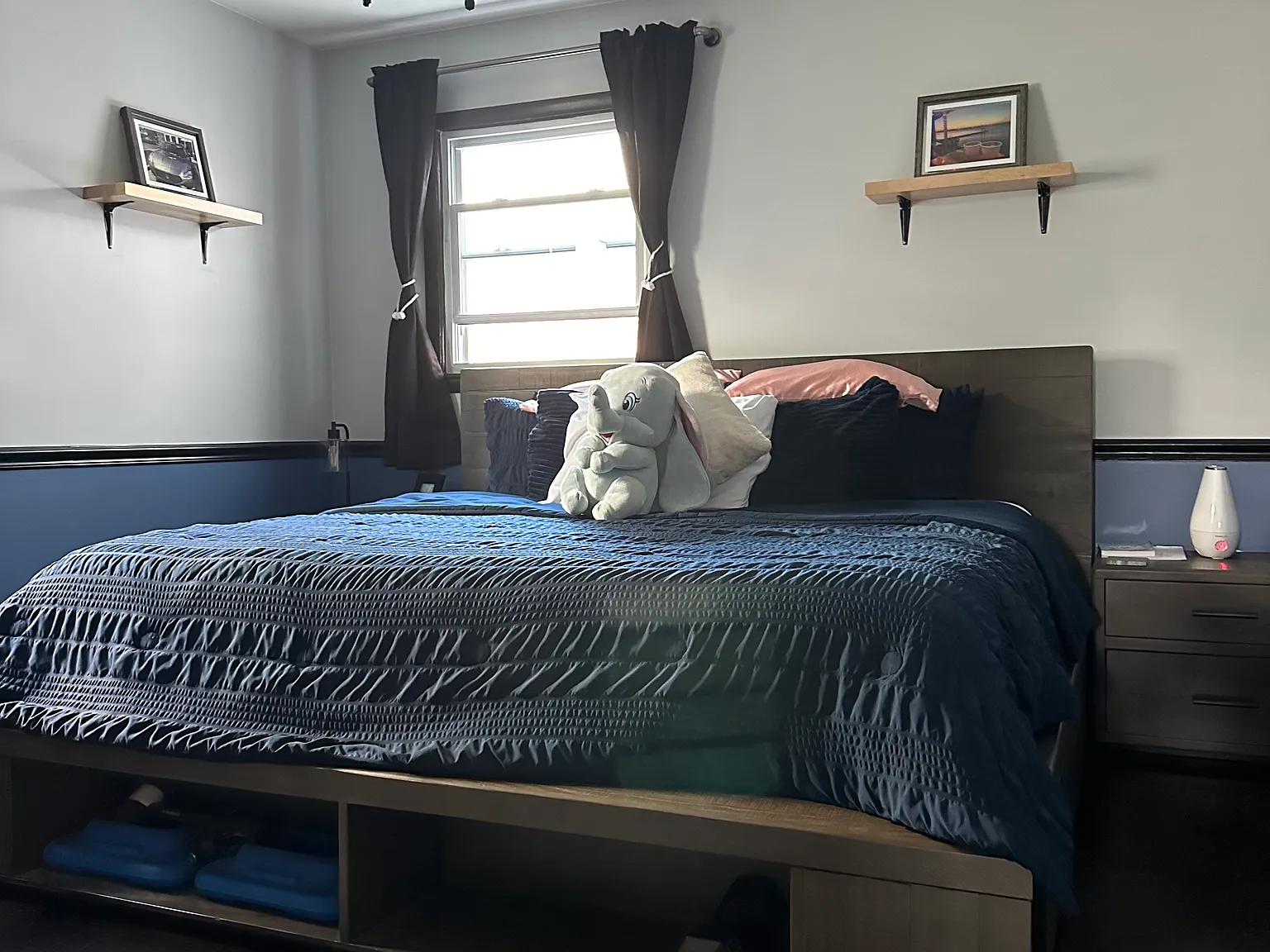 70 Russell Rd - 2 — Photo 2