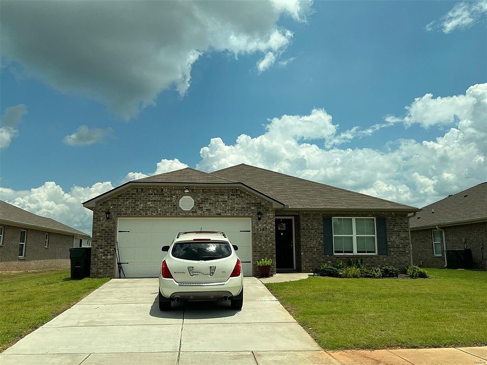 1st image of 103 Domingues Ave