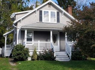 141 Randall St, Worcester, MA 01606