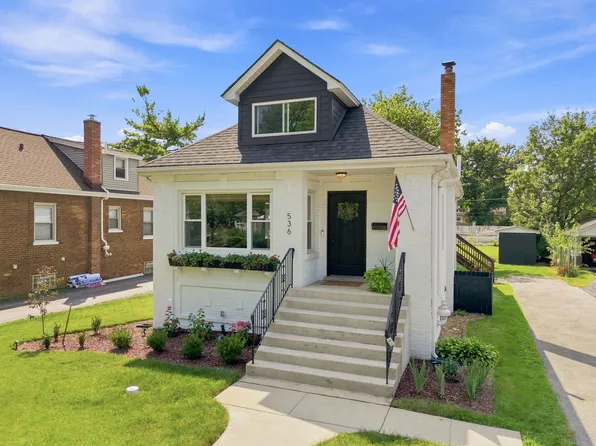 536 S Wisconsin Ave, Villa Park, IL 60181