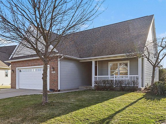 2nd image of 2580 W Port Dr