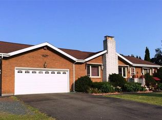 16 Rudolph Ct, Cohoes, NY 12047