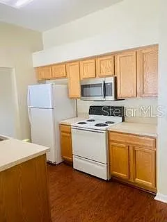 3 bed, 2.0 bath, 1529 sqft, $1,950 — Photo 3