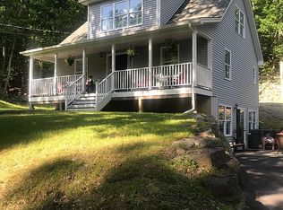 105 Catamount Dr, Hawley, PA 18428