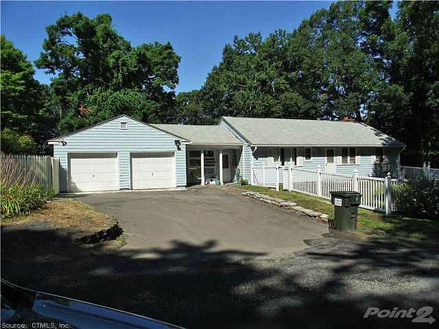 805 Chamberlain-Front
