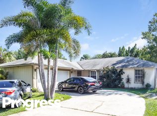 1097 Woodsmere Pkwy, Rockledge, FL 32955