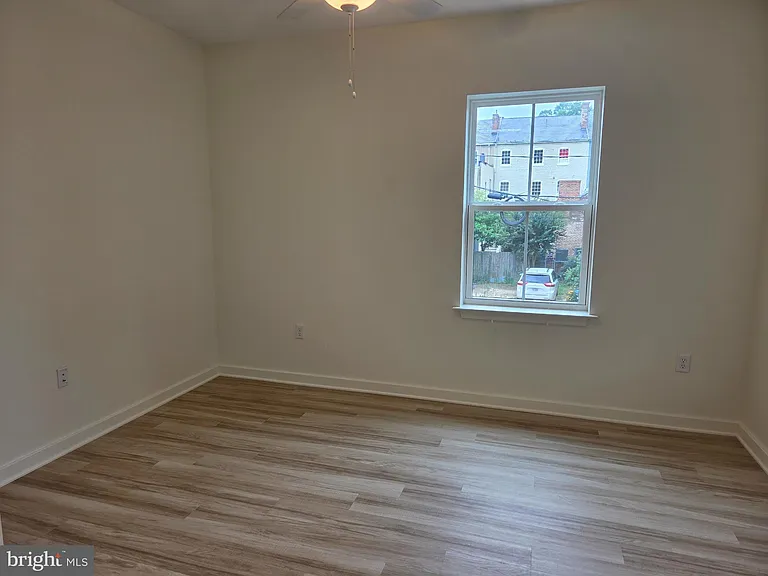 102 Hanover St #204 — Photo 10