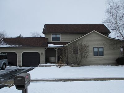 561 Donald St, Hinckley, IL, 60520