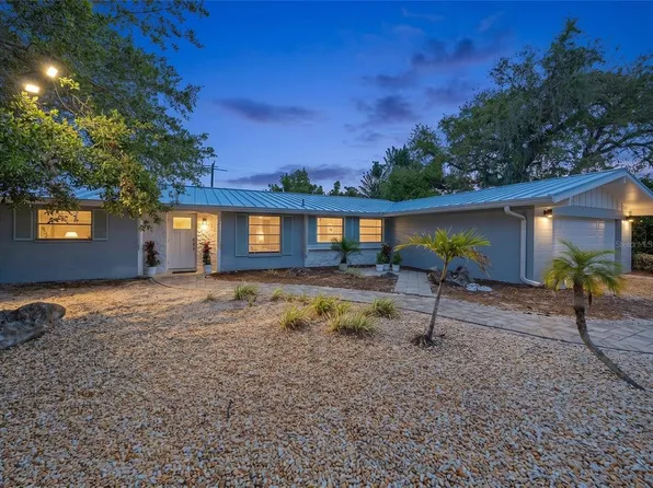 611 Venice Ln, Sarasota, FL 34242