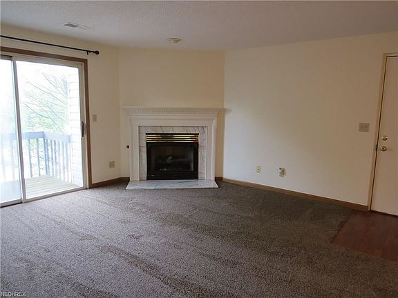 5th image of 6225 Hidden Creek Dr