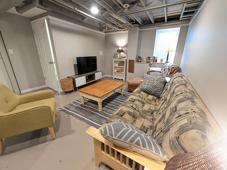 910 W Stadium Blvd #A — Photo 22