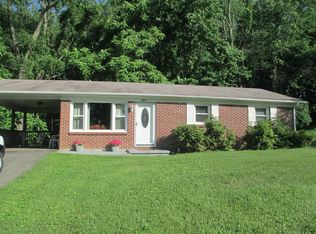 5617 Valley View Dr, Dublin, VA 24084
