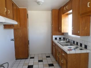 1881 W 23rd St #2, Long Beach, CA 90810