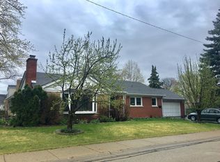 101 Lincoln St, Glenview, IL