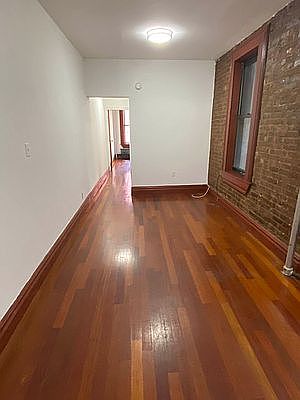 4th image of 108 E 97th St #5H