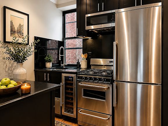 2nd image of 438 W 52nd St #7L