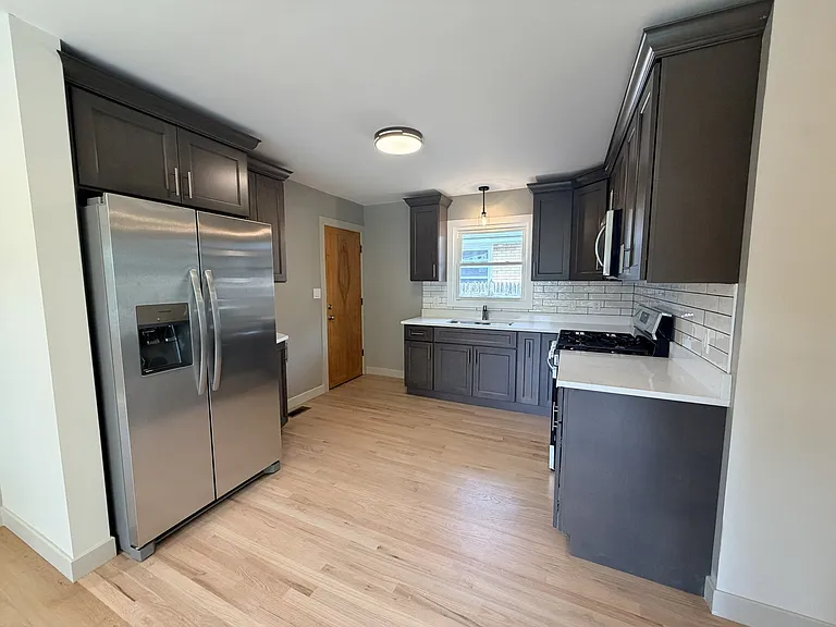 624 Prairie Ave — Photo 7