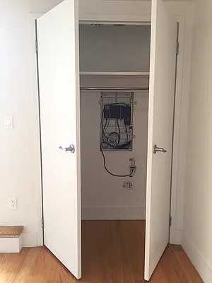 Rented by P Management | media 27