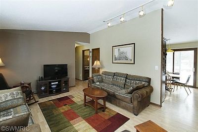 4th image of 6270 Ormada Dr
