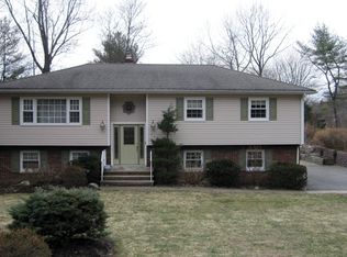25 Smith Ln, Wayne, NJ 07470