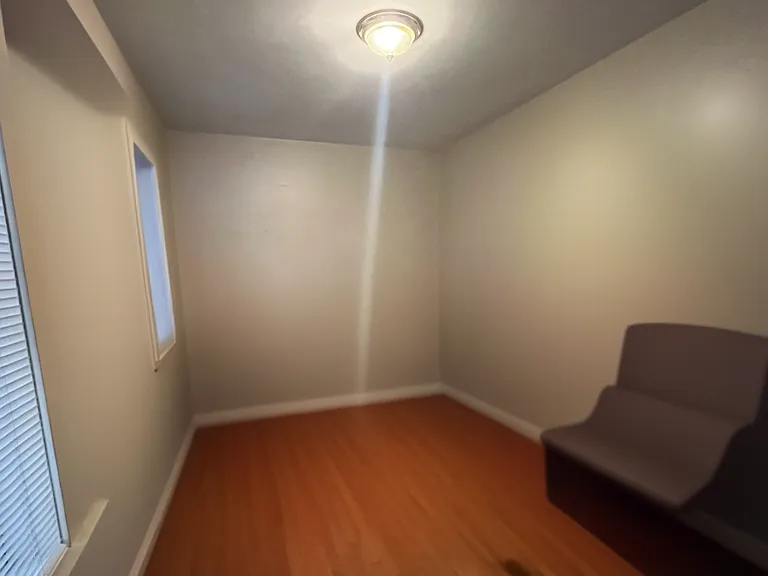 1501 N Farwell Ave #5 — Photo 14
