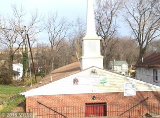 4814 Deanwood Dr, Capitol Heights, MD 20743