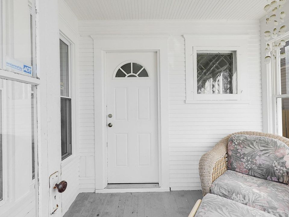 1st image of 1320 Edgerton St