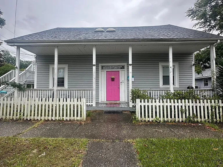 618 Harnett St #A — Photo 1
