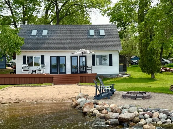 26649 North Dr, Zimmerman, MN 55398