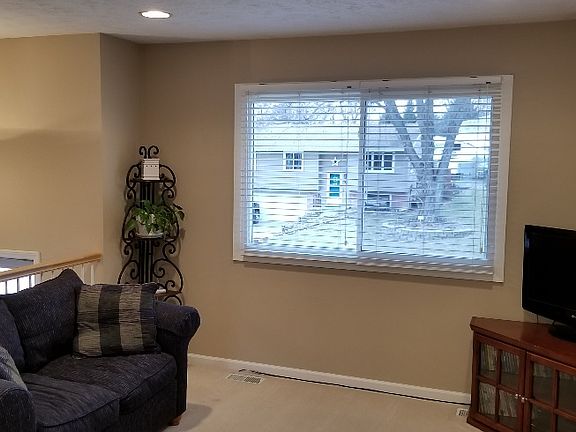 4th image of 3905 Ramblewood Dr