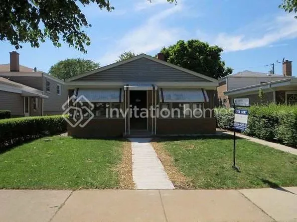 110 Englewood Ave, Bellwood, IL 60104