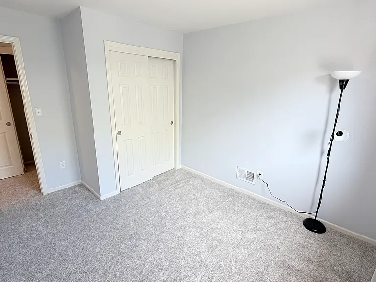 631 Churchill Dr #631 — Photo 28