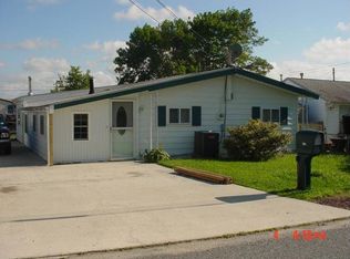 104 E Dory Dr, Tuckerton, NJ 08087