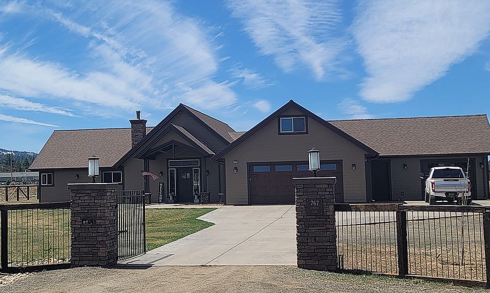 1st image of 767 Cypress Ln