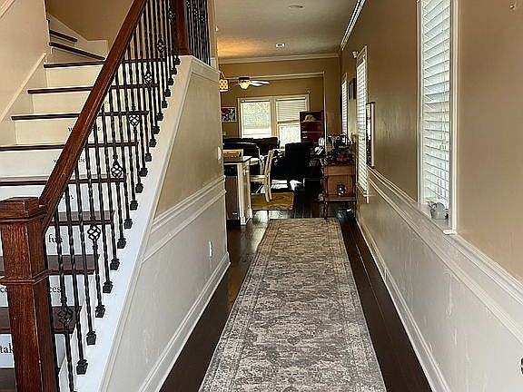 4th image of 312 Buxton Ln