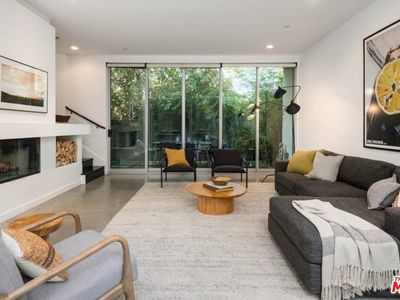 4270 Perlita Ave, Los Angeles, CA, 90039