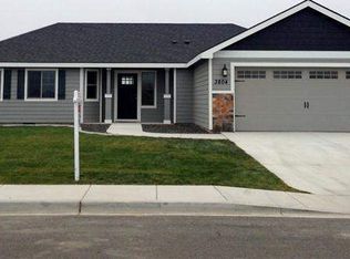3804 Milagro Dr, Pasco, WA 99301