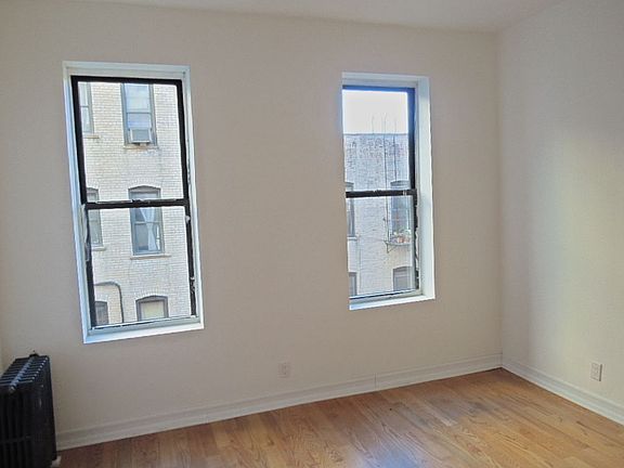 4th image of 163 Eastern Pkwy #3D