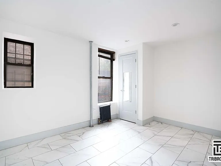 1873 Lexington Ave #4A — Photo 3