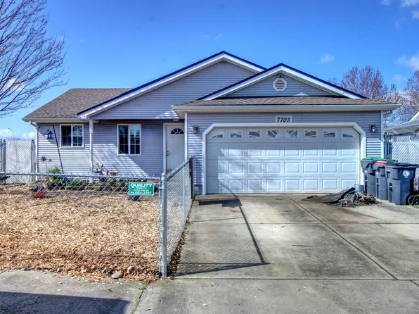 7703 Wilson Way, White City, OR 97503