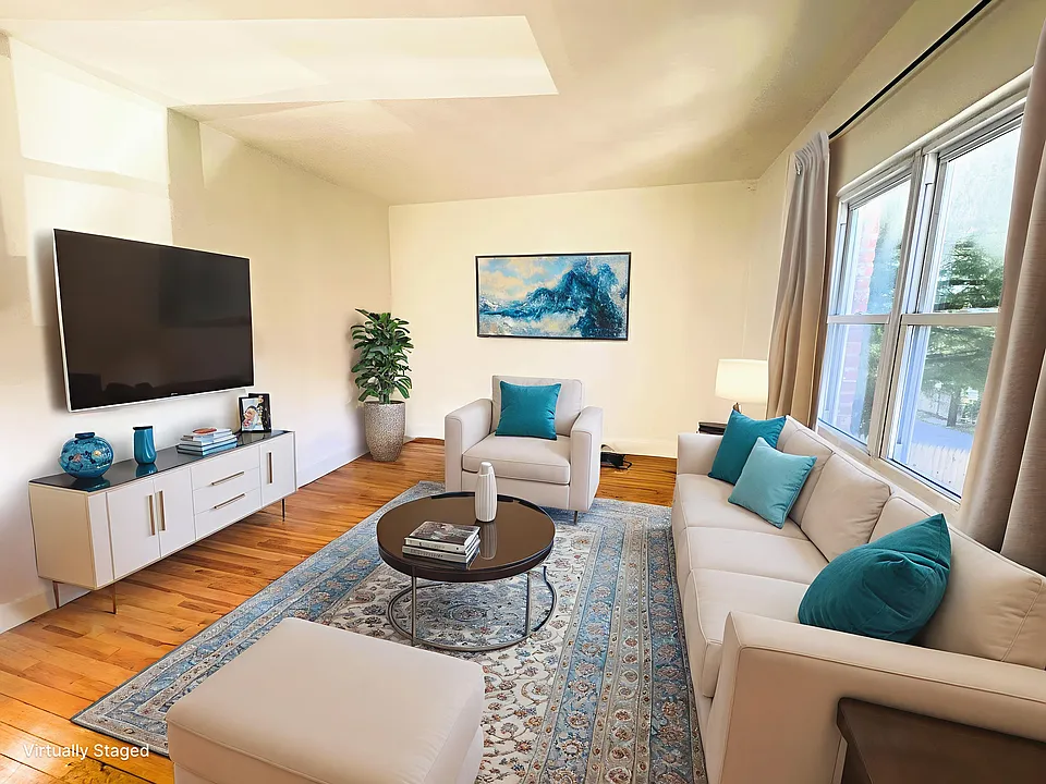 20 Shanley St #1R