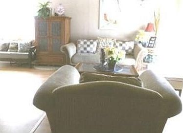 4th image of 3042 Almond Dr